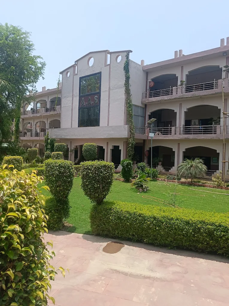 Top-Rated CBSE School in Agra – Excellence in Academics and Beyond