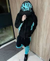 Syna World: The New Standard in UK Streetwear