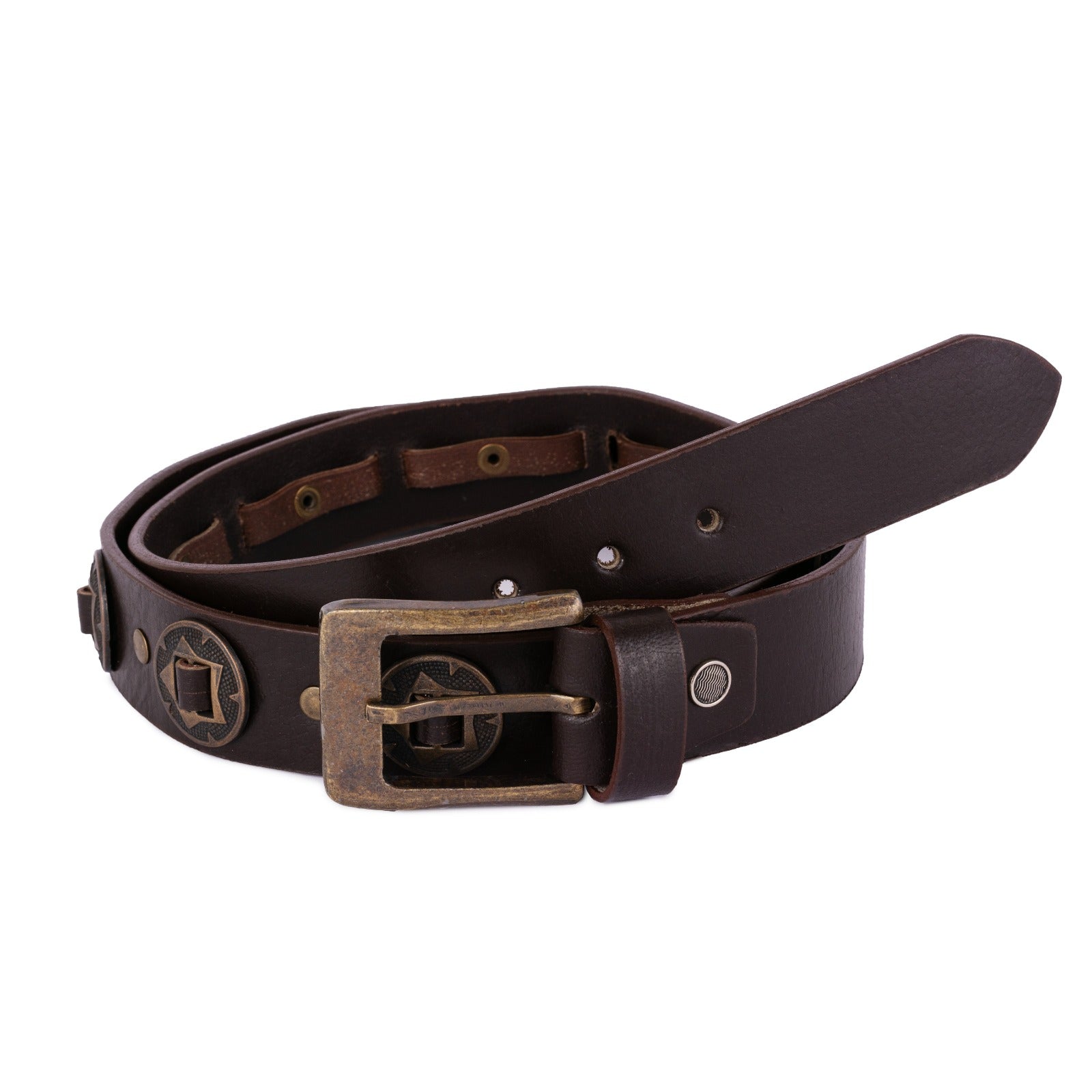 The Essential Guide to Men’s Belts: Style, Strength & Sophistication
