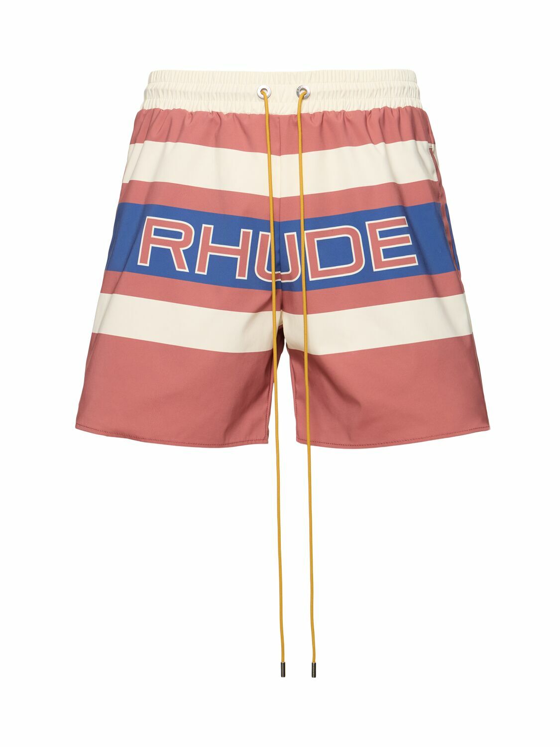 Discover the Ultimate United States Winter Vacation  Styled with Rhude Shorts & Rhude T-Shirt